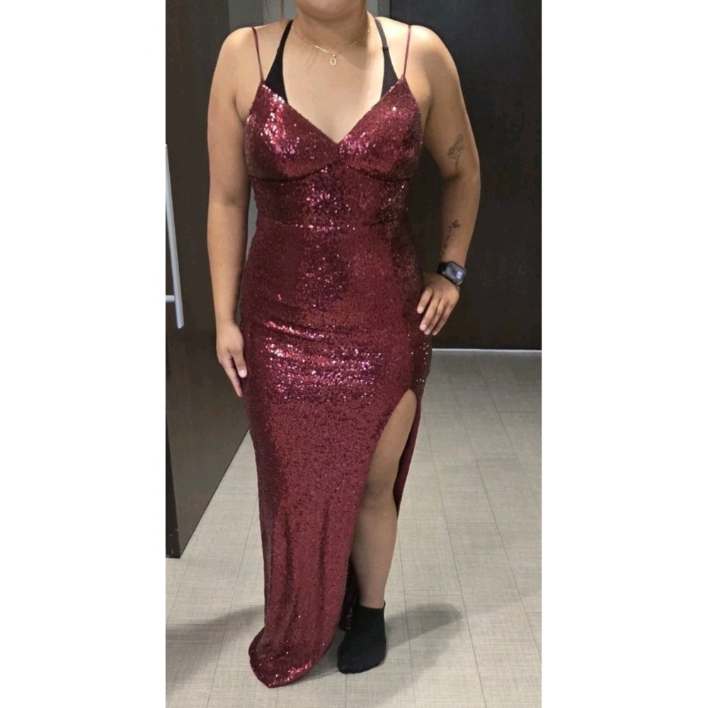B.Smart Maroon Sequin with Slit Long Dress Size 9/10